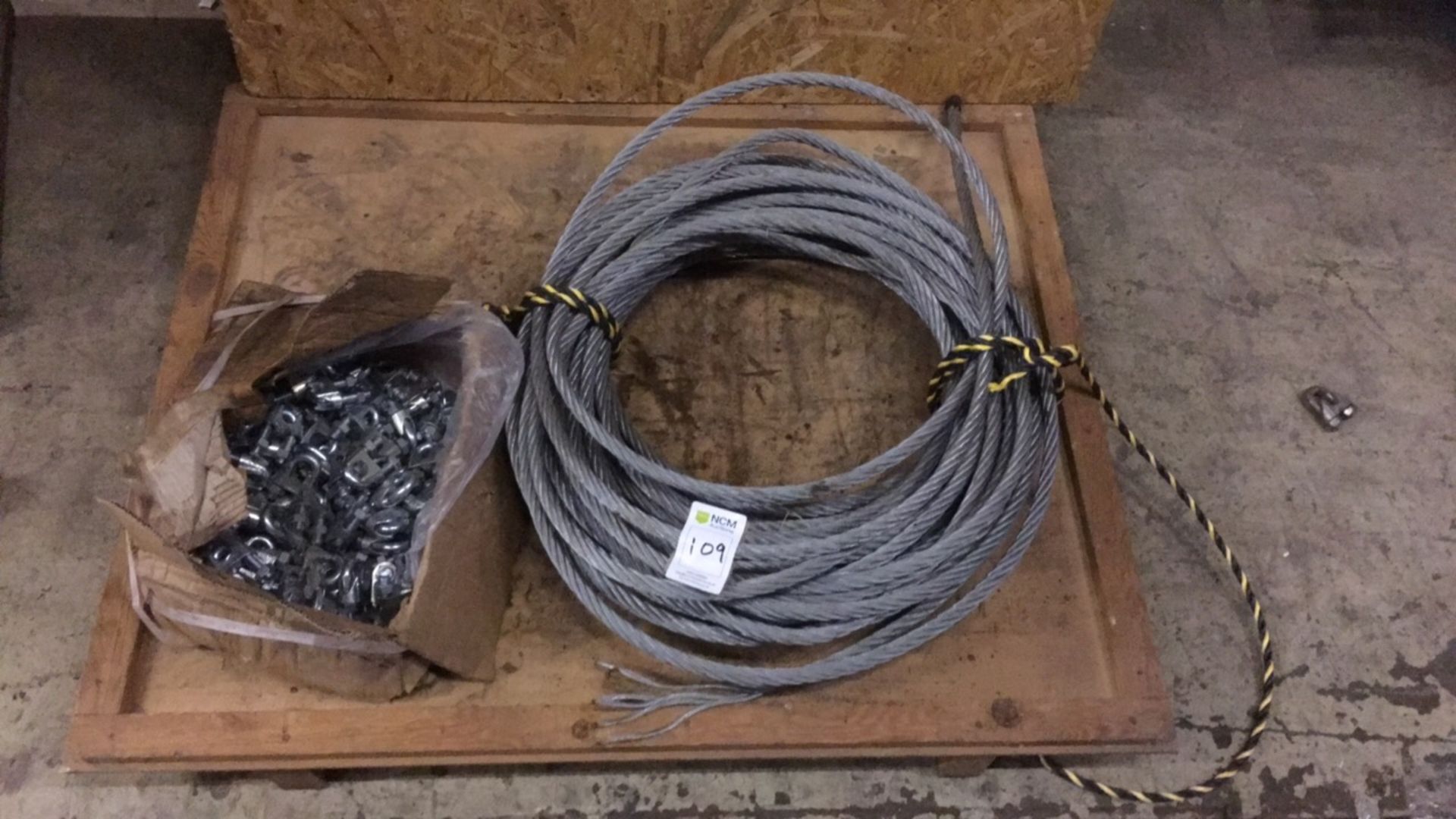 Steel bonding/lashing rope & grips - Image 2 of 2