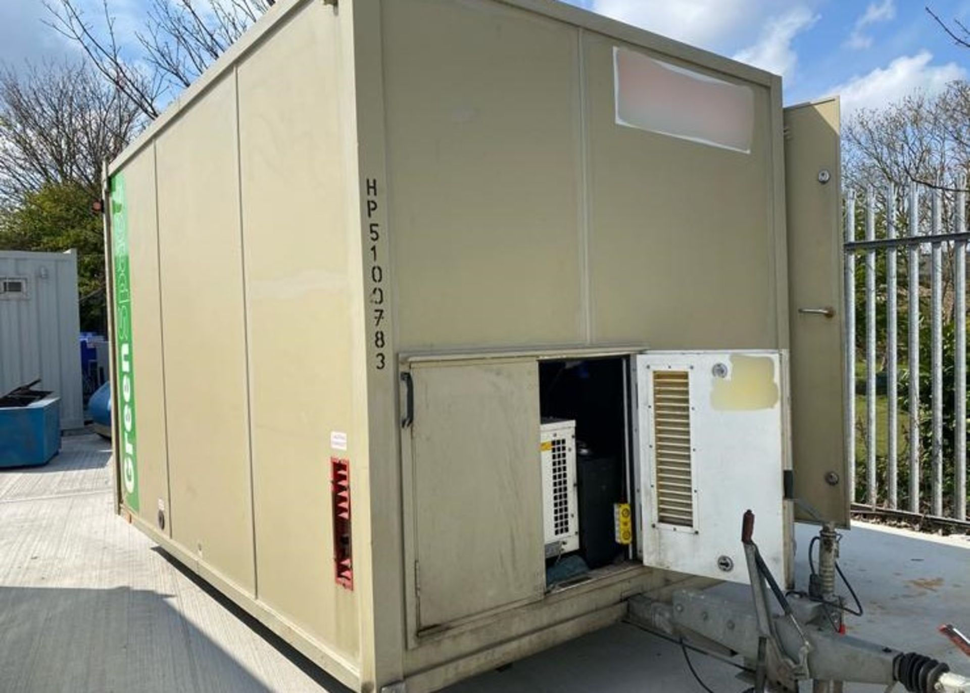 12ft 6 man towable welfare unit - AJC with generator - Image 2 of 19