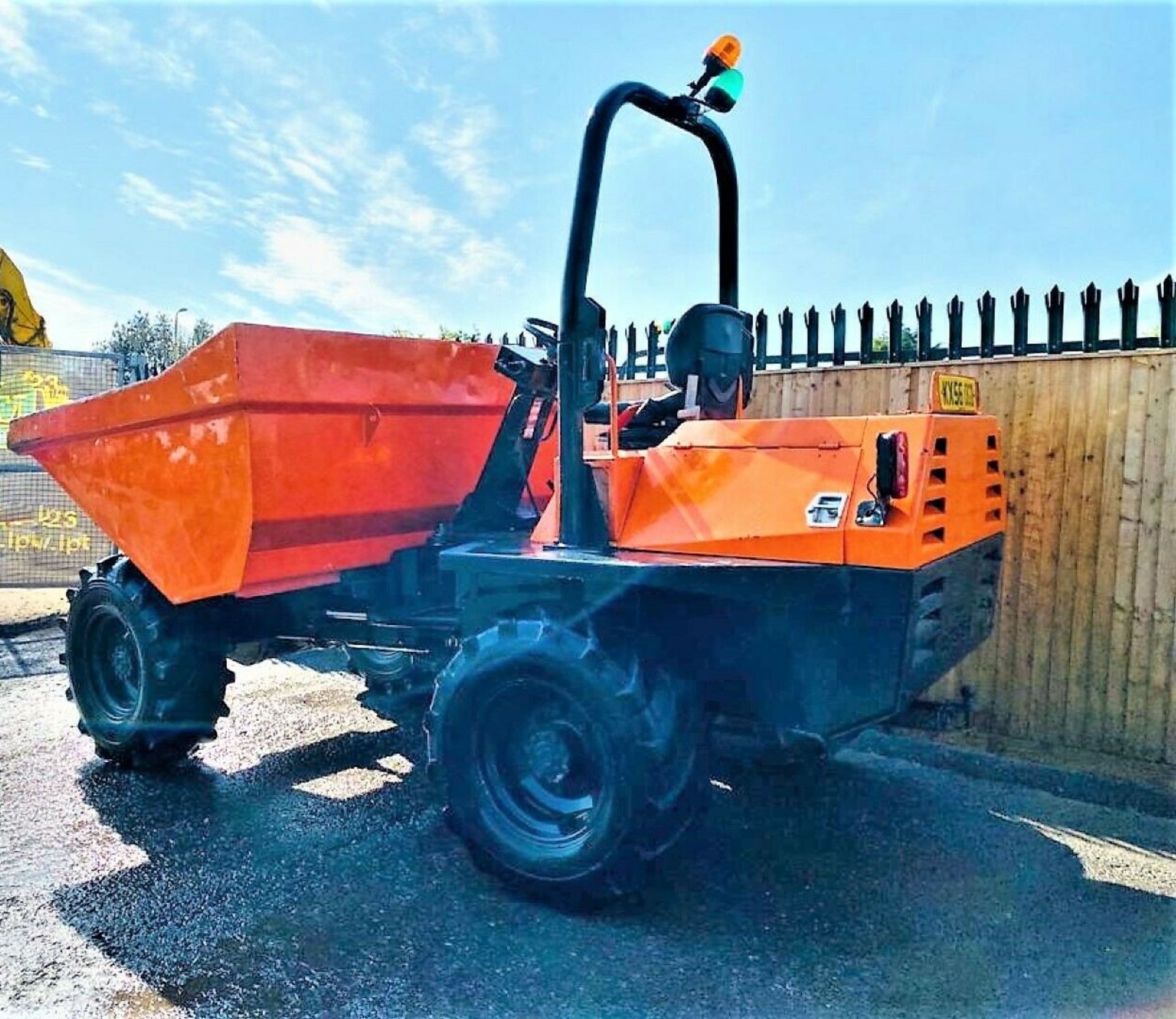 Benford 6005 CT 6 Ton Straight Tip Dumper 2006 - Image 10 of 11