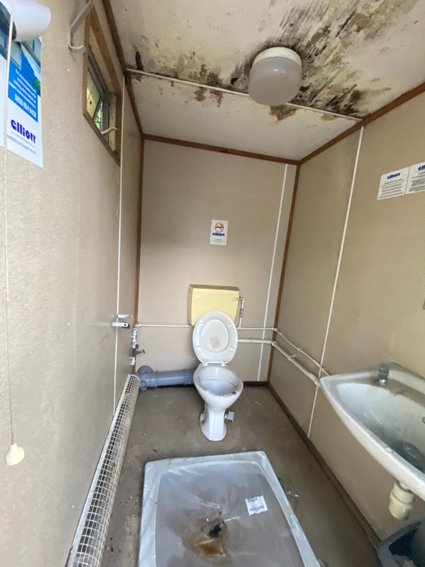 13ft 2 + 1 male and female toilet block container - Image 12 of 13