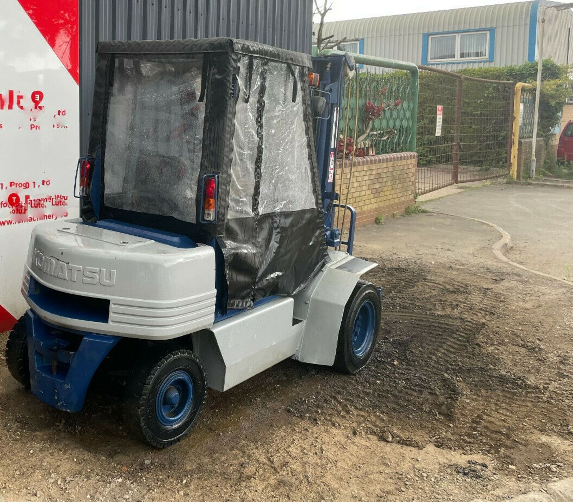 Komatsu fd20 t-11e diesel forklift 1992 - Image 5 of 12