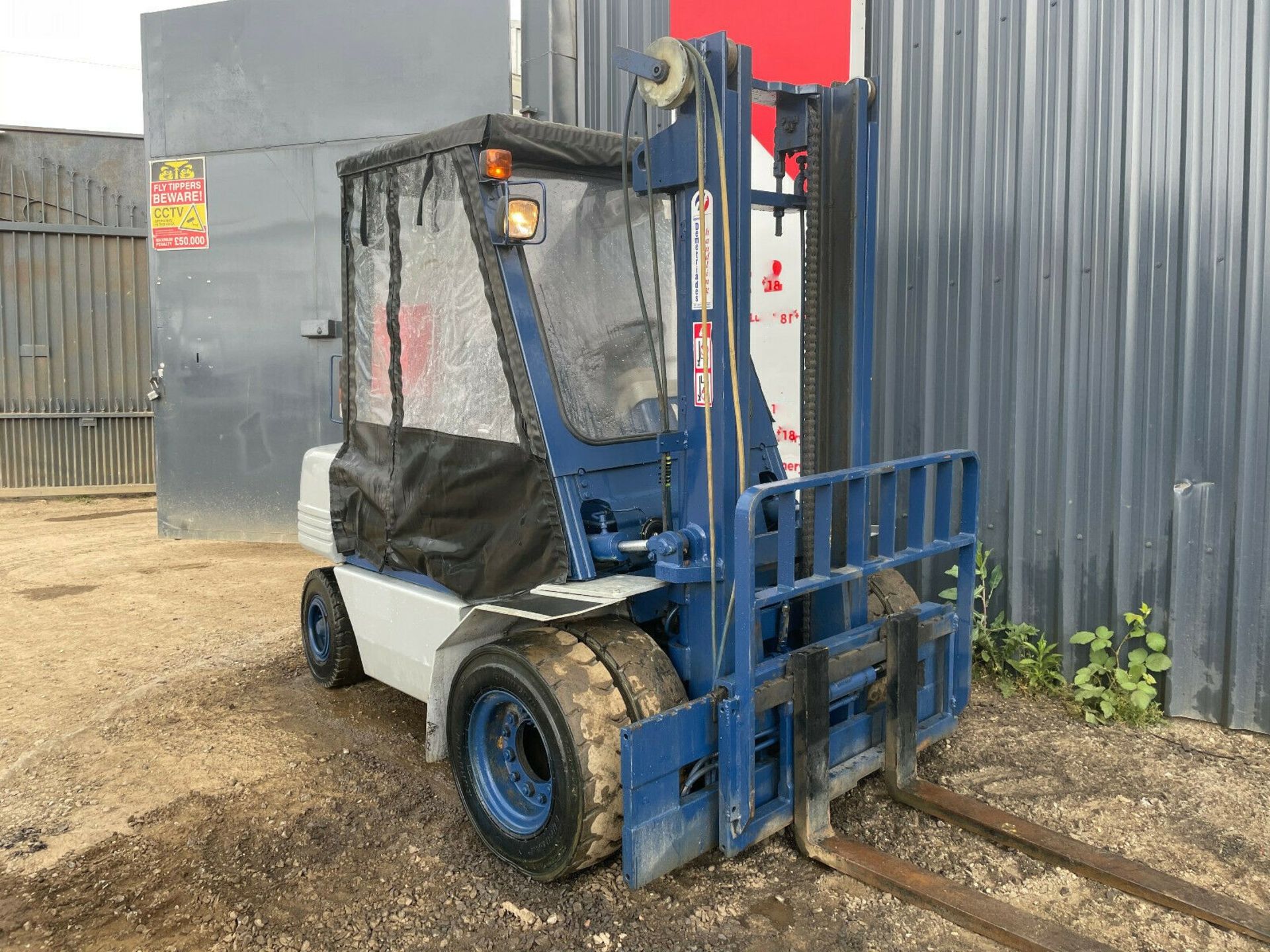 Komatsu fd20 t-11e diesel forklift 1992 - Image 6 of 12