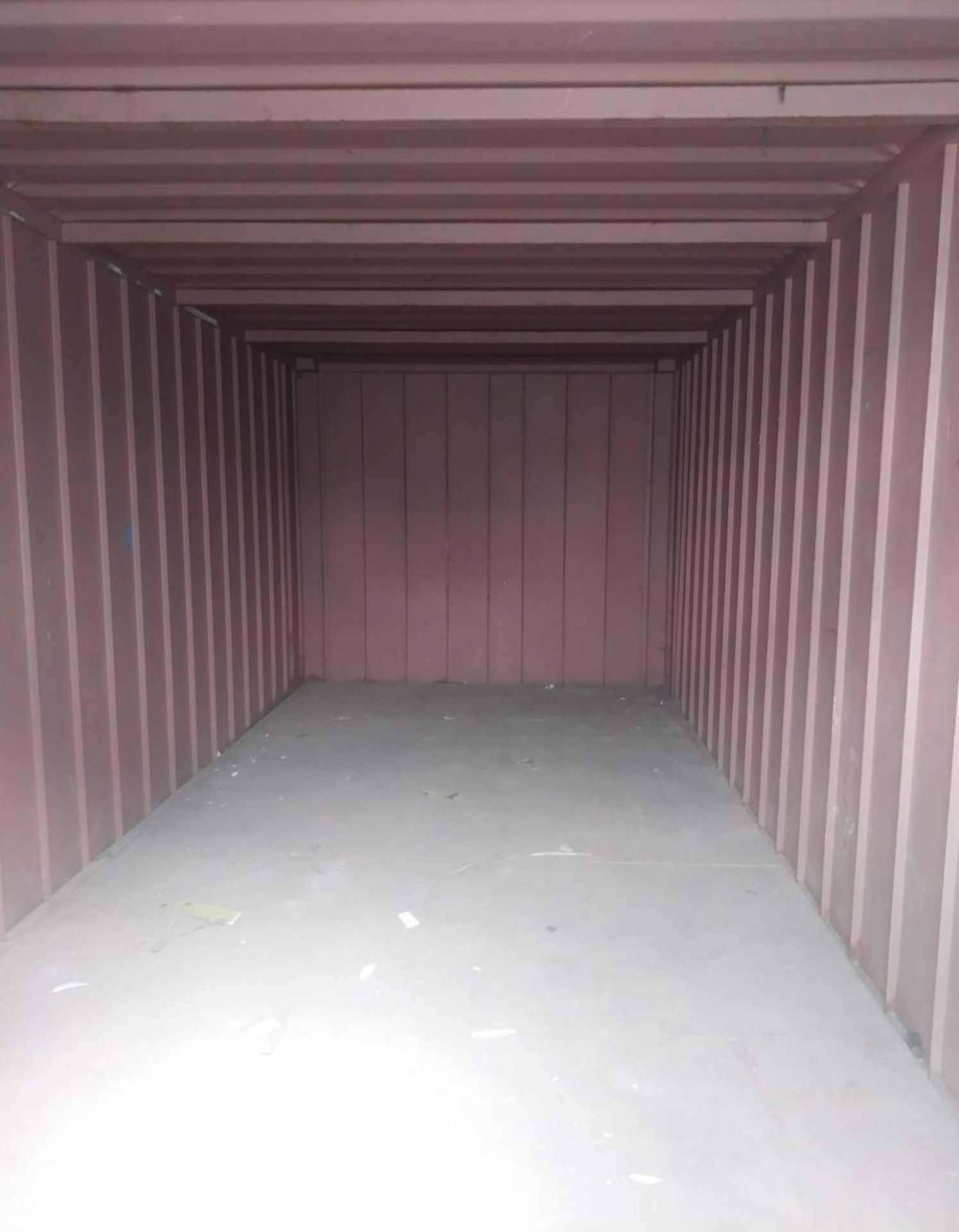 24ft x 9ft storage / shipping Container/ site storage cabin - Image 3 of 3