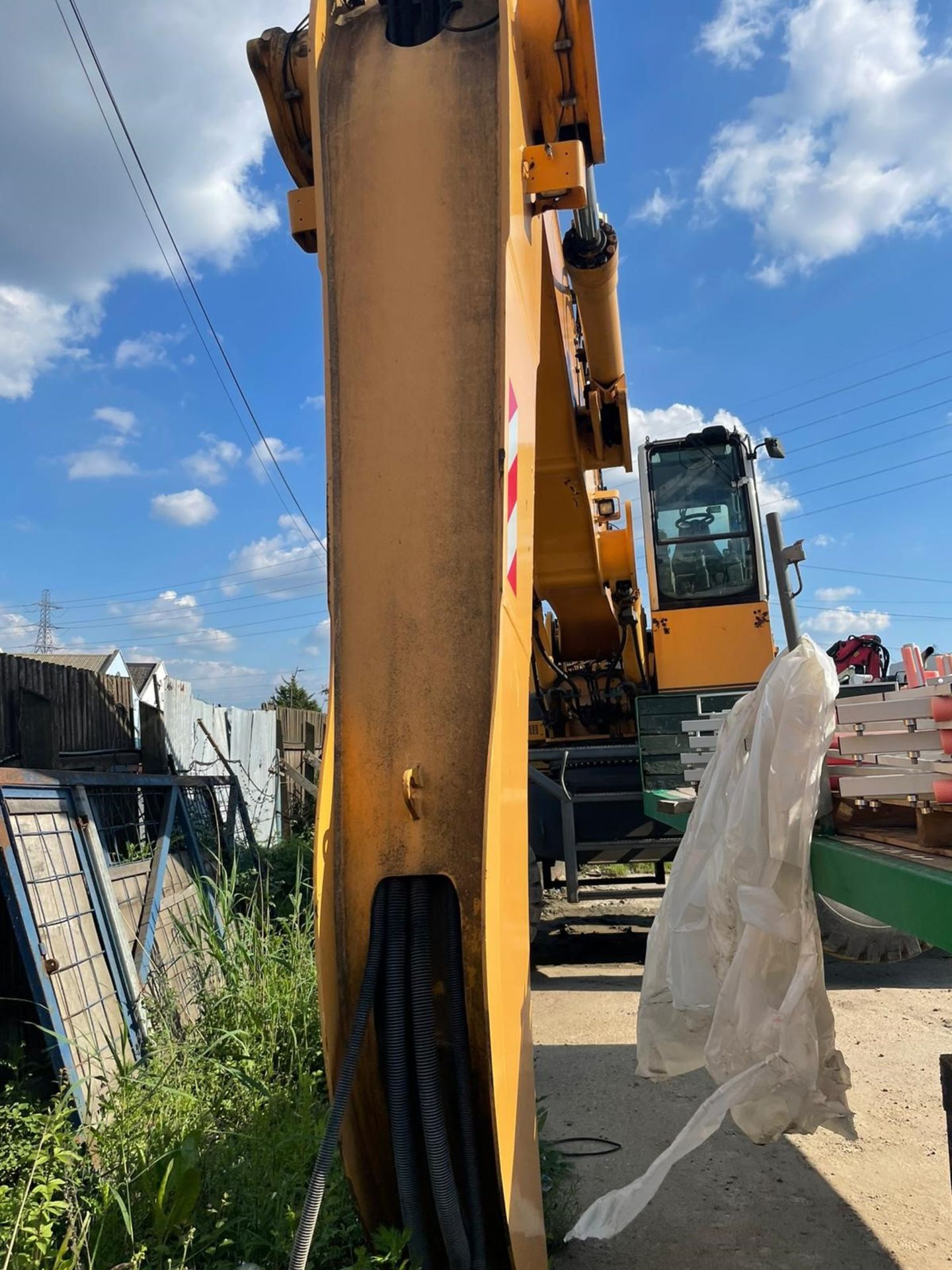 Liebherr scrap / waste handler 944C 2008 - Image 7 of 9