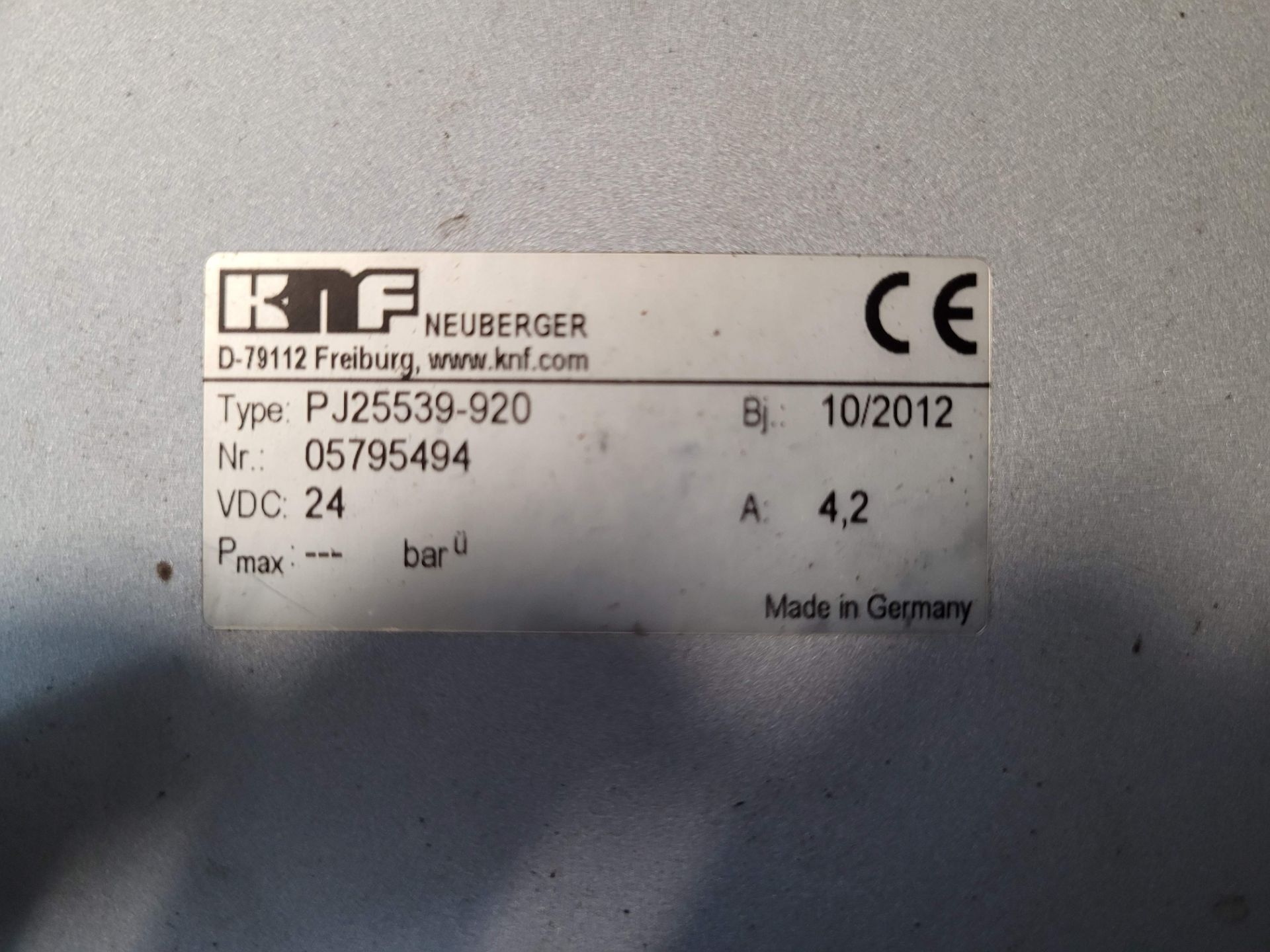 Diaphragm vacuum pump, KNF Neuberger - Image 3 of 3