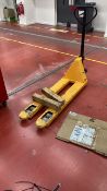 Pallet truck