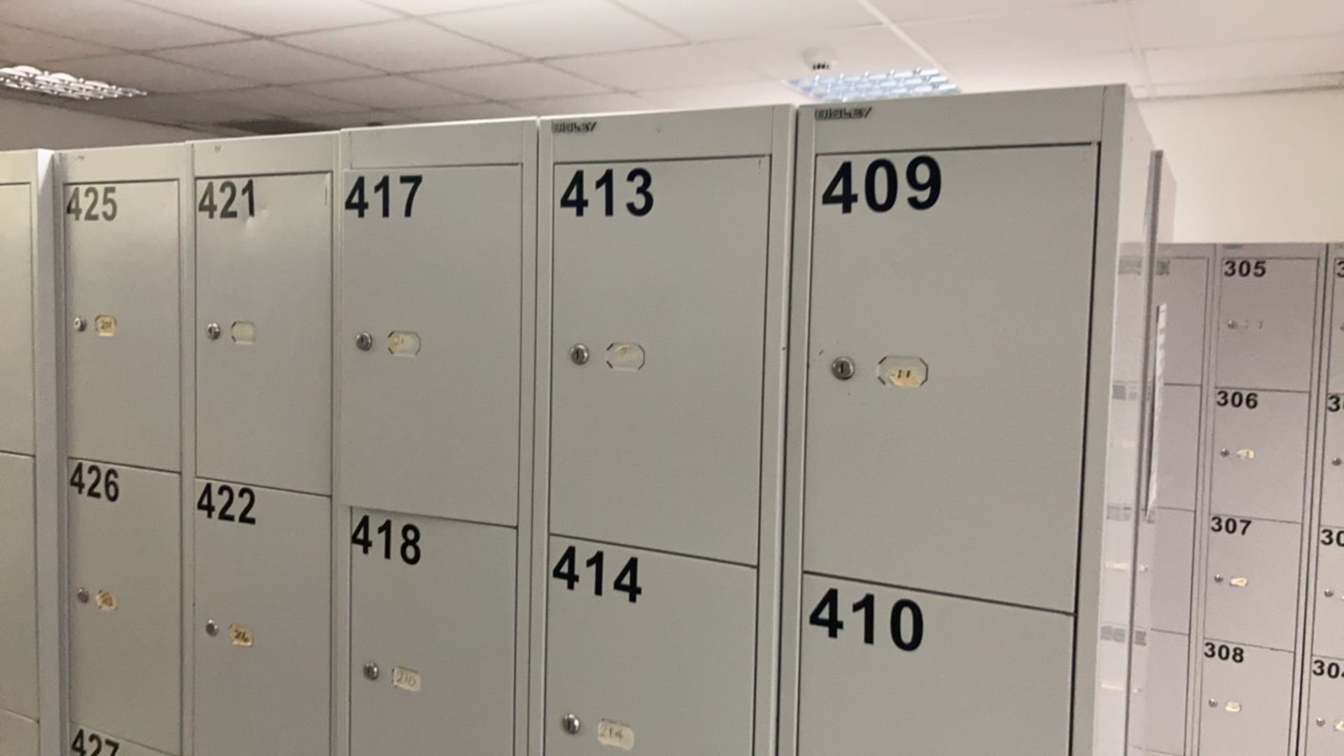 Lockers - Bild 3 aus 3