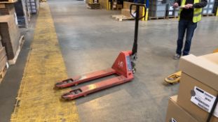 Pallet truck