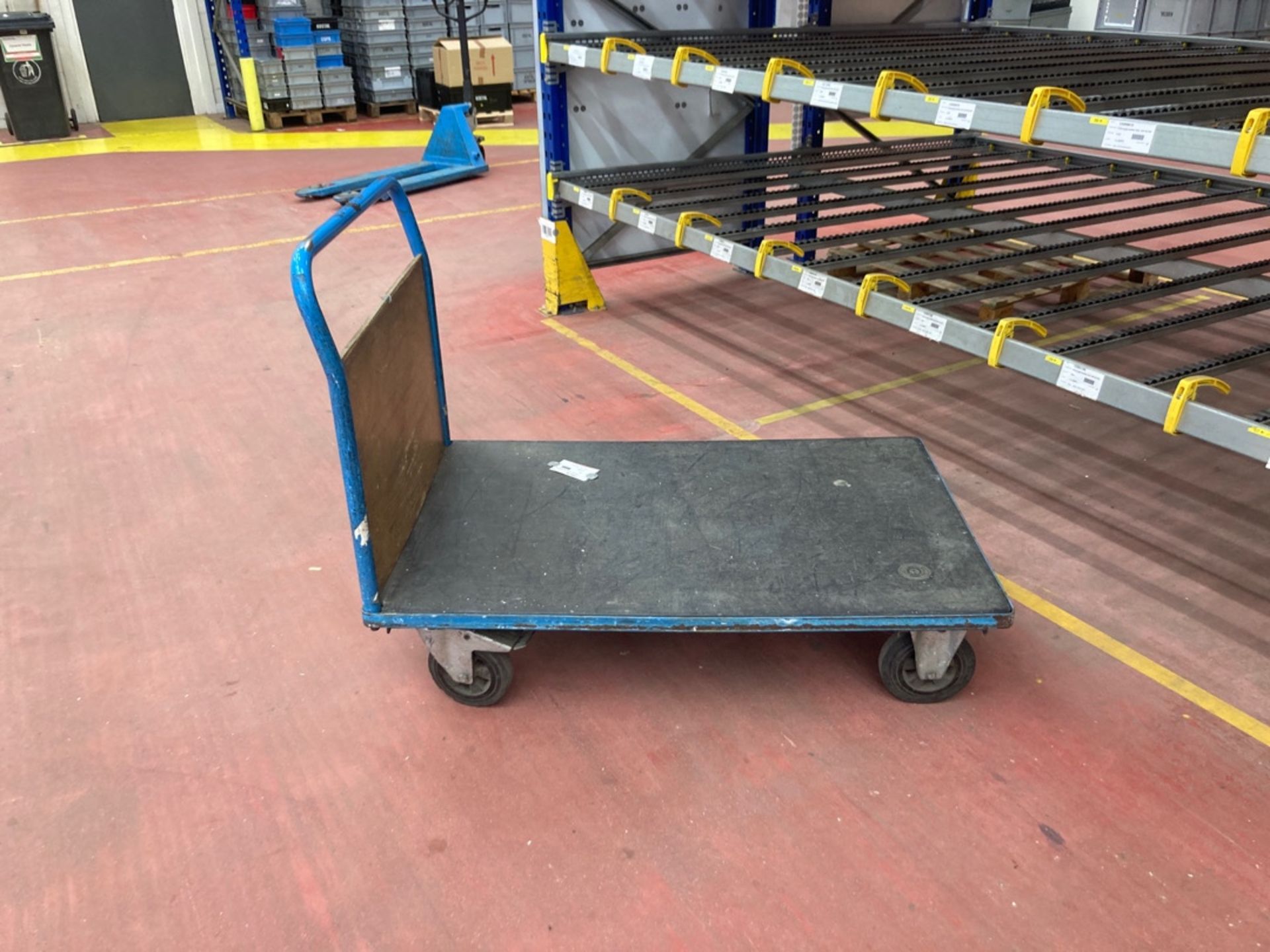 Flat bed trolley