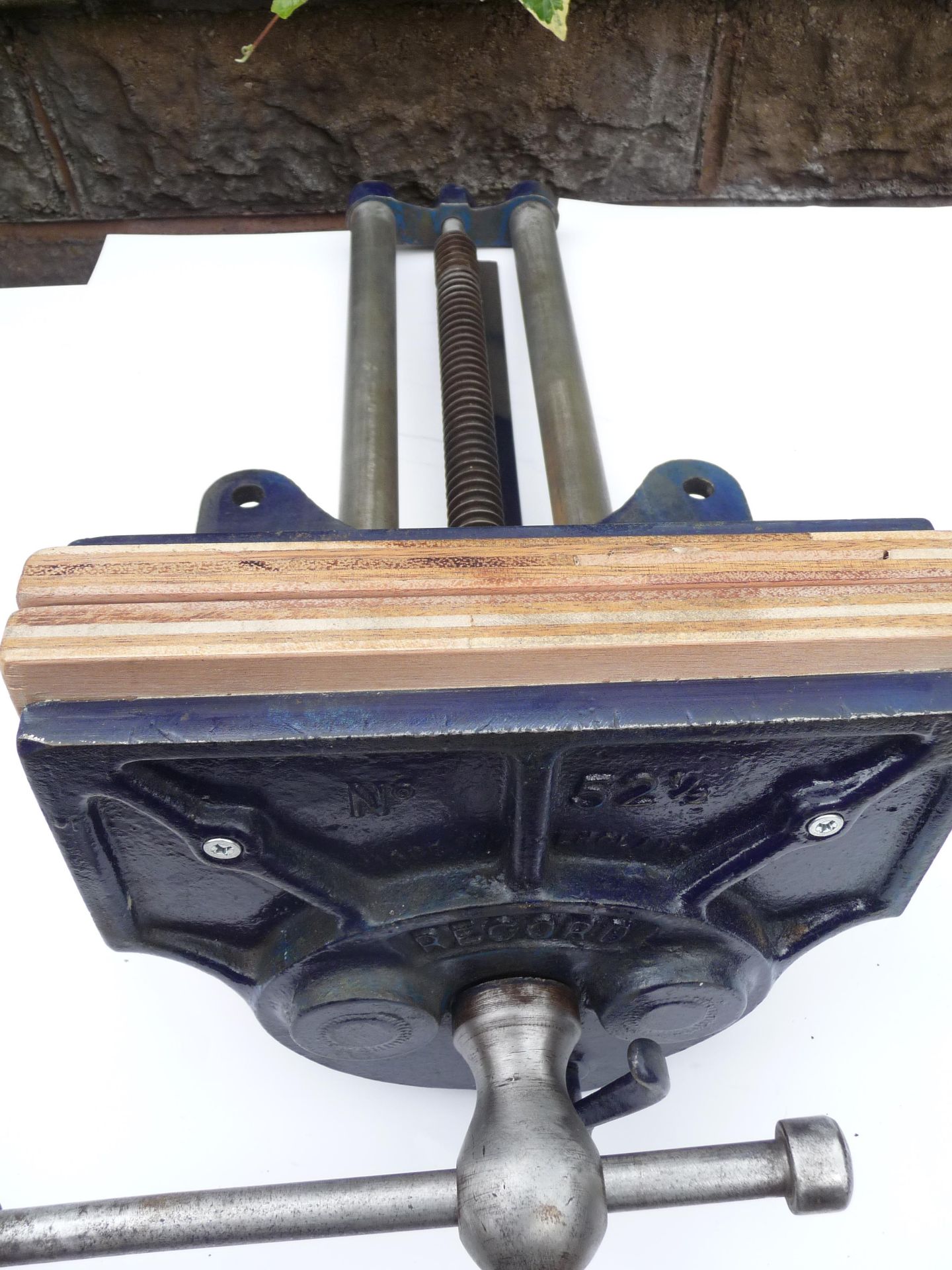 Record wood-working vice No 52½ - Image 4 of 5