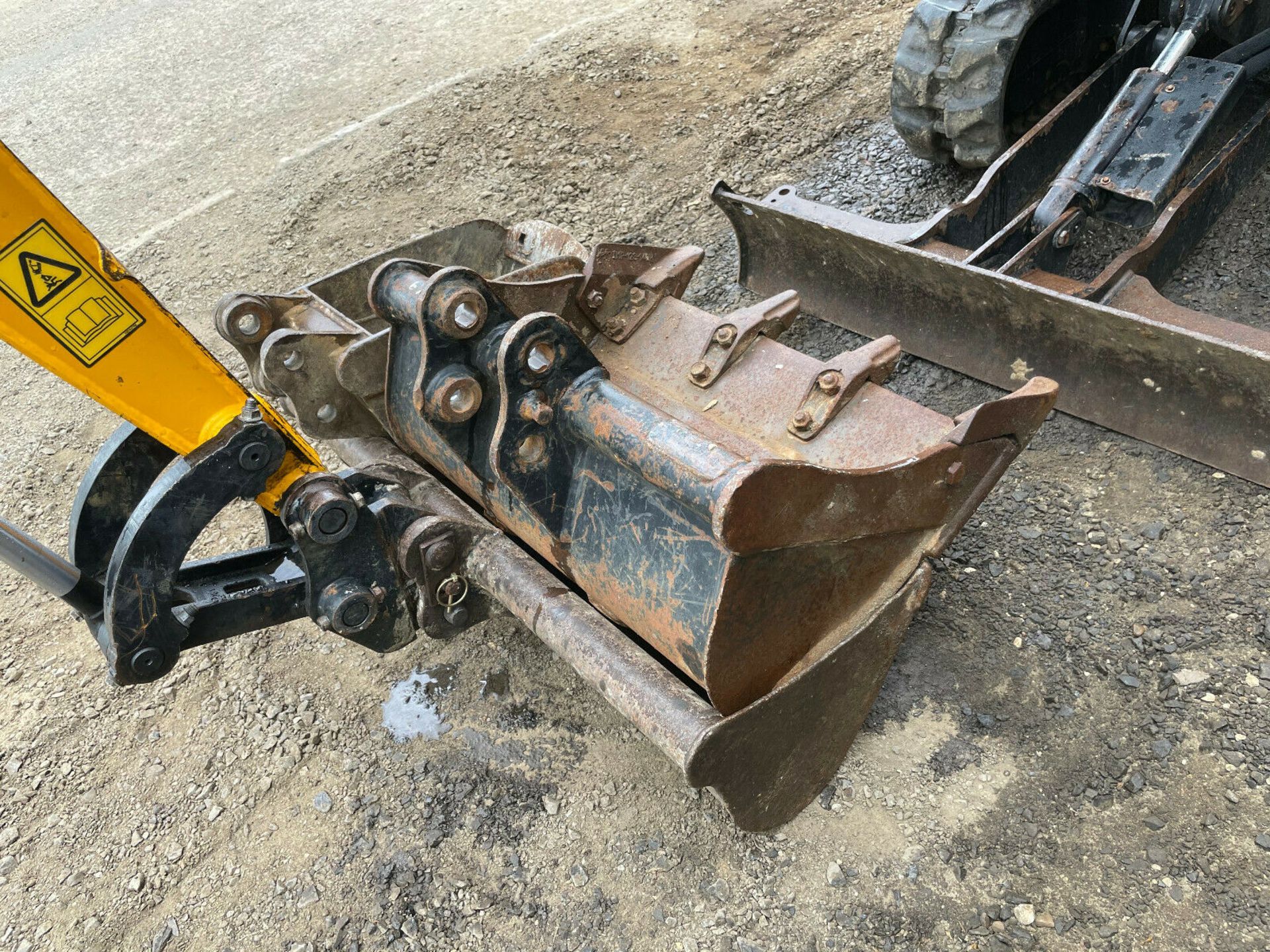 Jcb 15c-1 Mini Excavator 2018 - Image 12 of 12