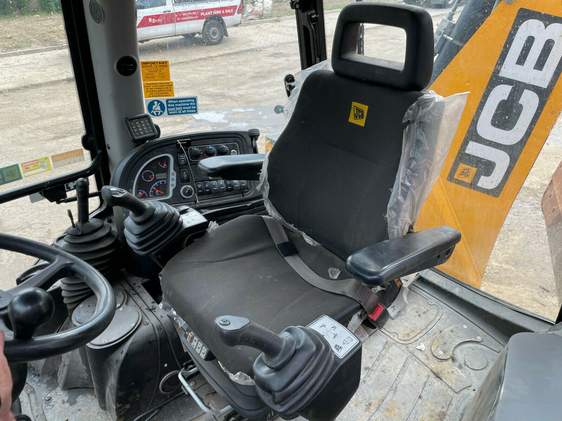 JCB 3CX Eco Contractor Backhoe Loader 2018 - Image 8 of 12