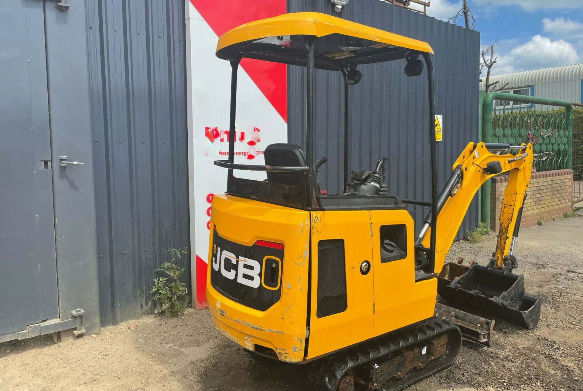 Jcb 15c-1 Mini Excavator 2018 - Image 4 of 12