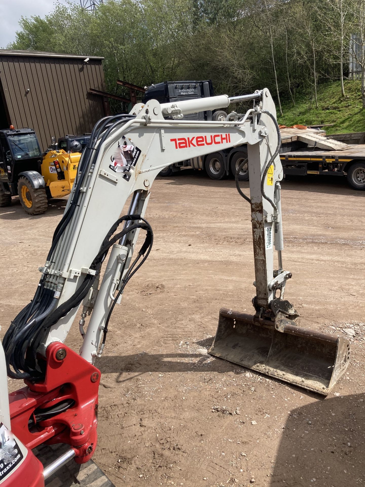 2016 Takeuchi TB230 - Image 17 of 18