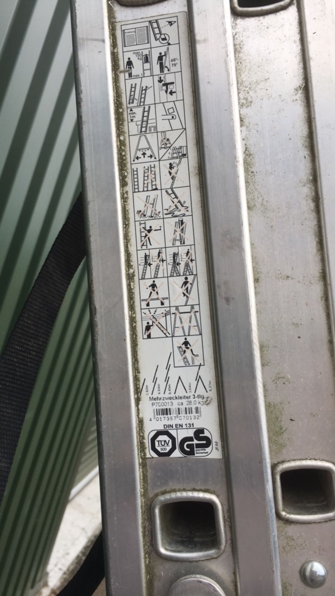 Clow aluminium ladder (A764387) - Image 4 of 4