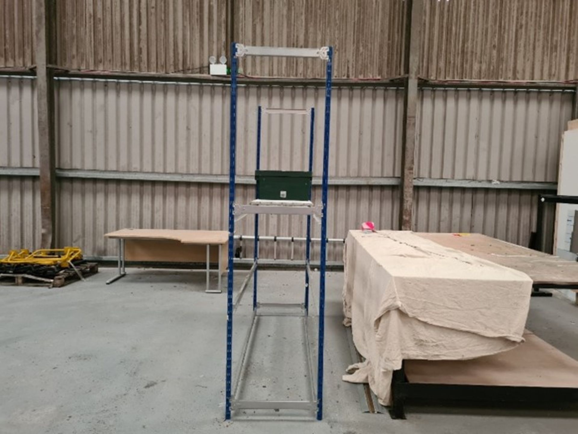 Racking 2.2m x 0.63m x 2.2m - Image 2 of 5