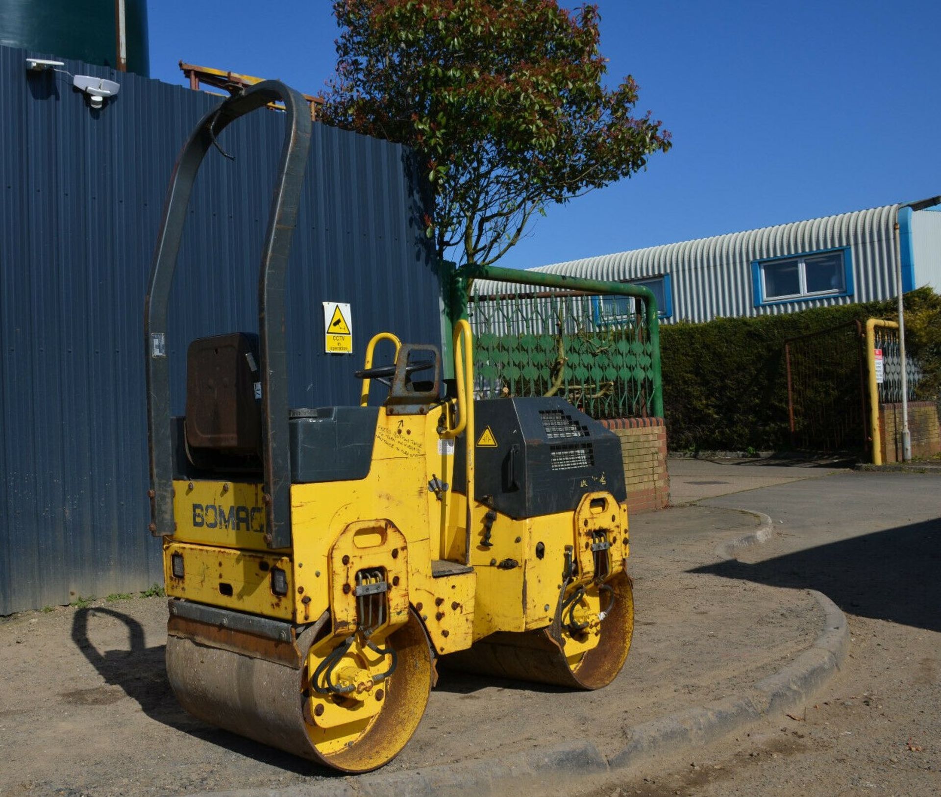 Bomag Bw 80 Ad-2 Roller 2006 - Image 3 of 11