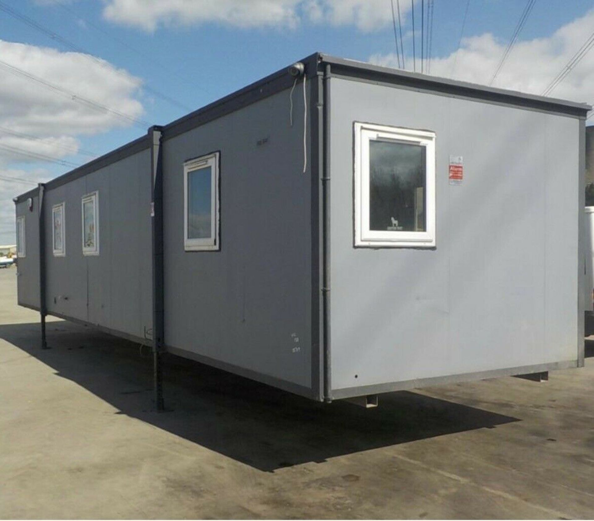 10ftX 40ft Jackleg Office - Image 4 of 12