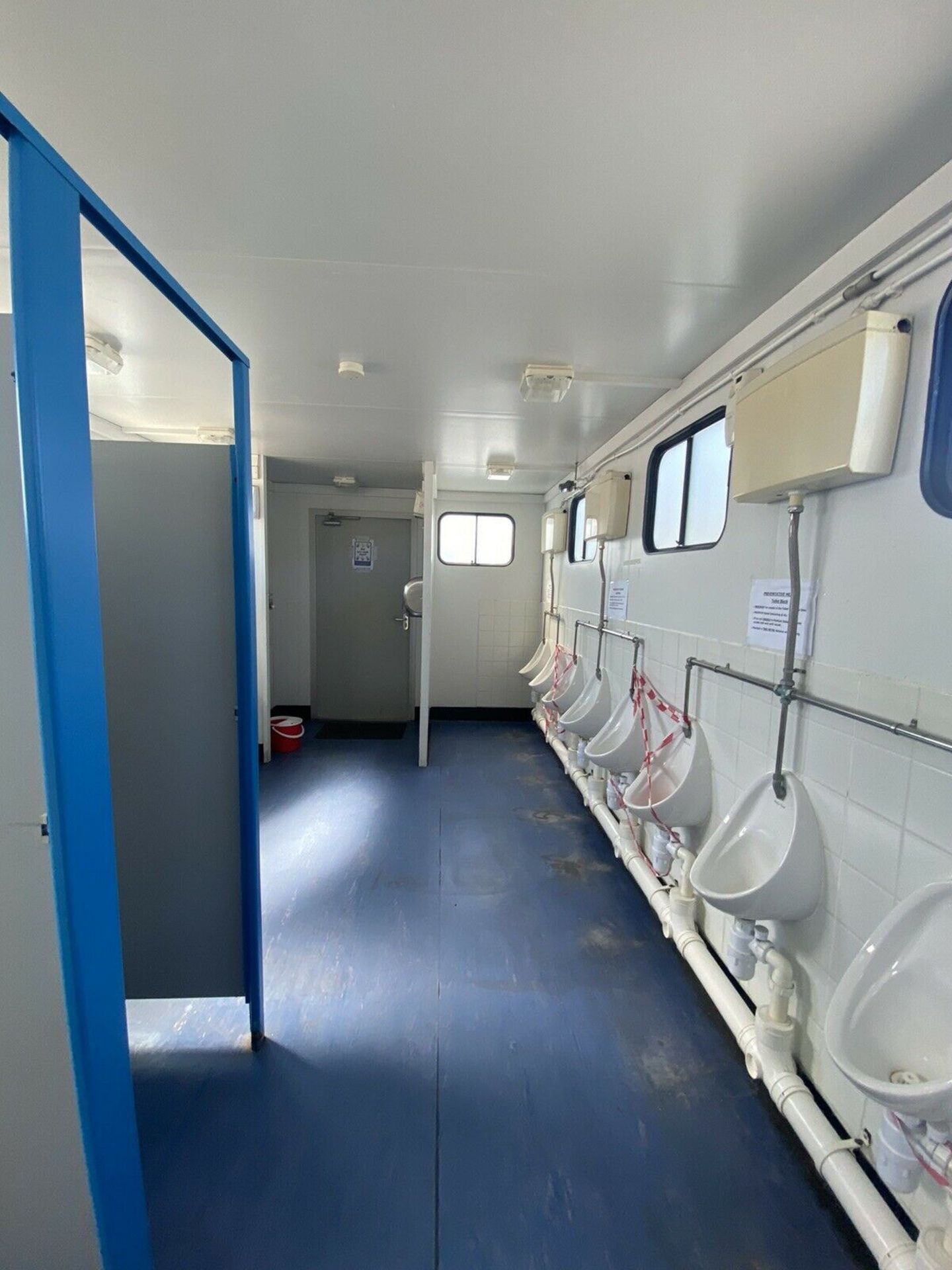 20ft Portakabin Male Toilet Block - Image 5 of 12