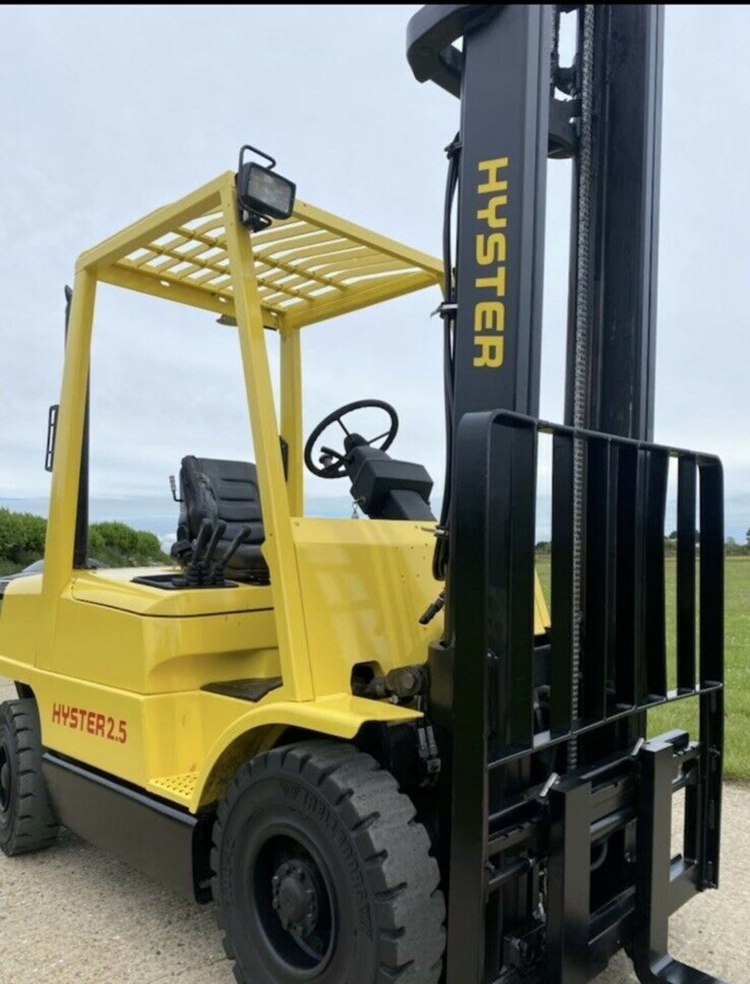 Hyster diesel Forklift 2.5 tonne lift - Image 6 of 7