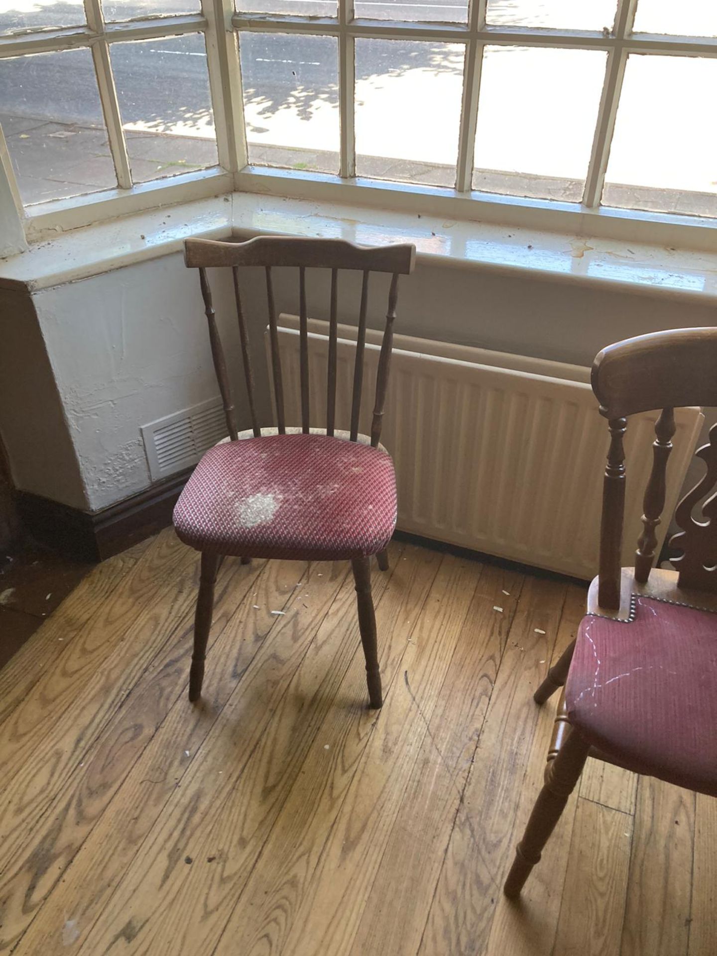 Vintage Pub tables and chairs - Image 5 of 10