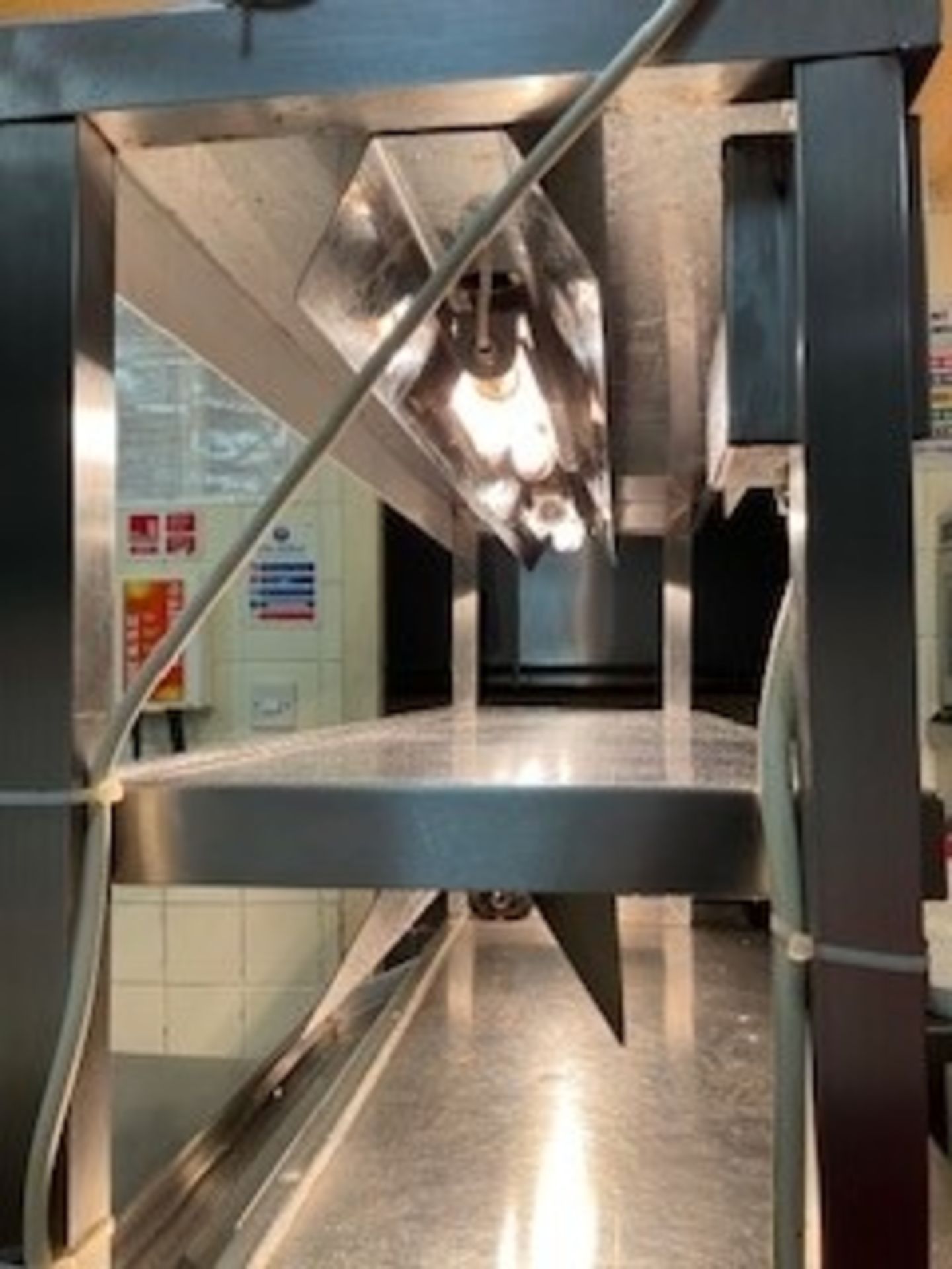 Stainless steel pass with 4 halogen lights + stati - Image 2 of 3