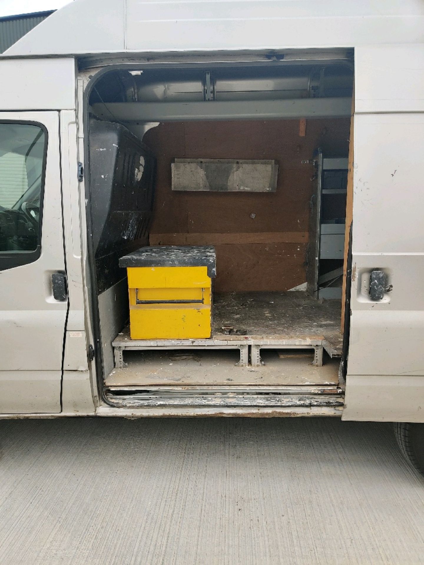 ENTRY DIRECT FROM LOCAL AUTHORITY Ford transit YR59NXC - Image 18 of 21