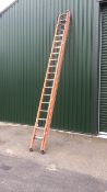 Clow professional extending pole ladder, 2 section x 4.8m