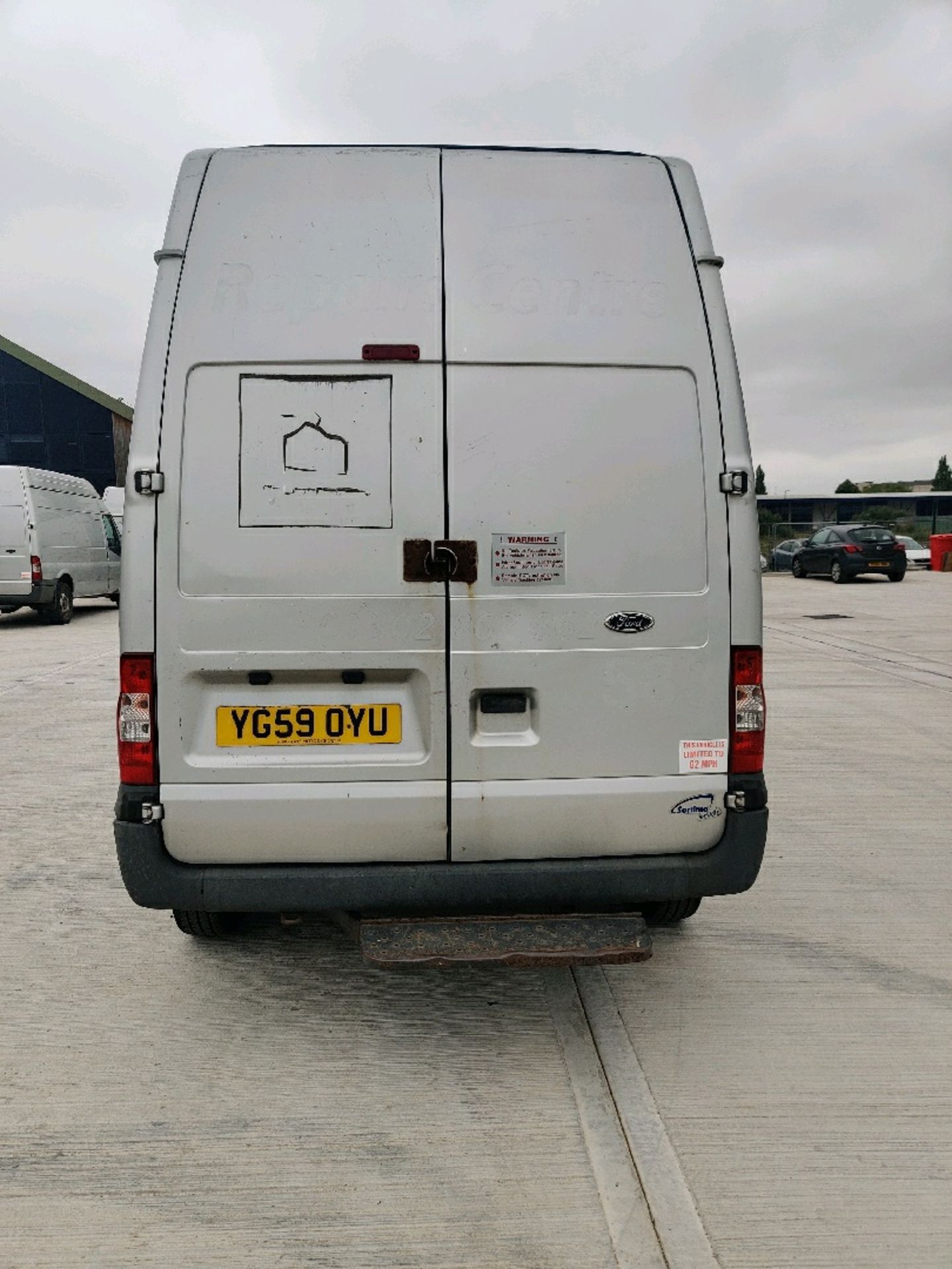 ENTRY DIRECT FROM LOCAL AUTHORITY Ford transit YG59OYU - Image 4 of 26