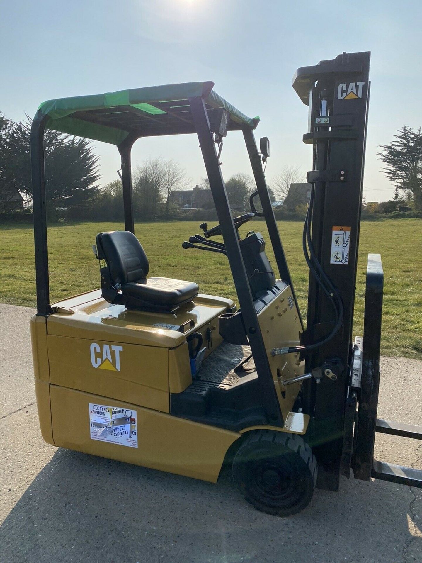 Cat Forklift Truck 1.6 tonne lift