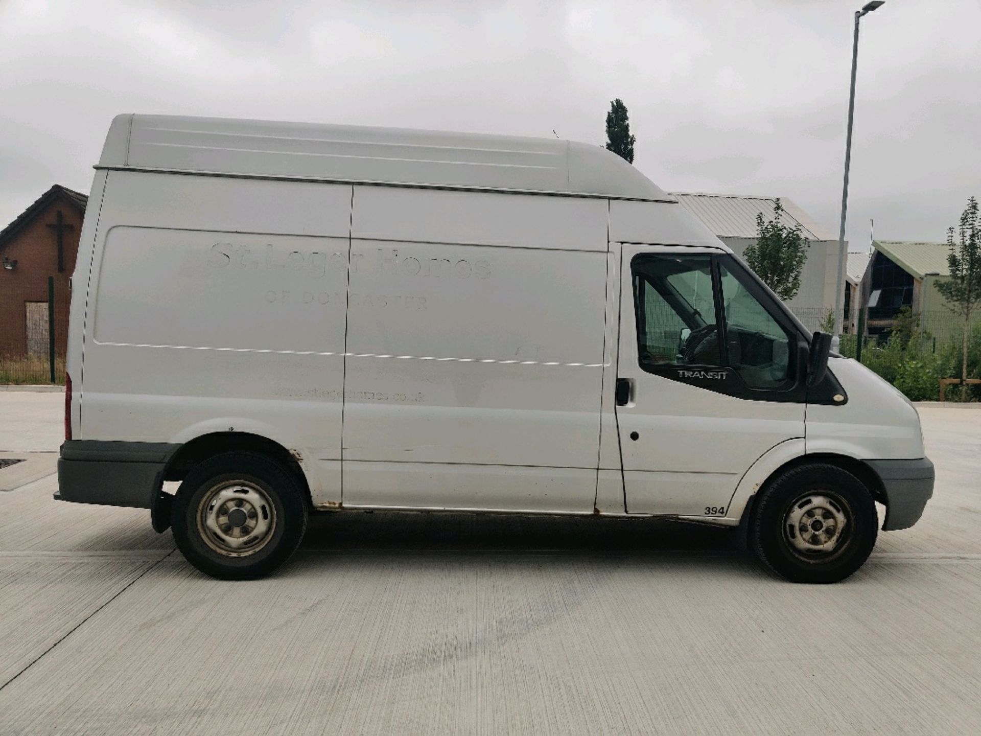 ENTRY DIRECT FROM LOCAL AUTHORITY Ford transit YR59HXD