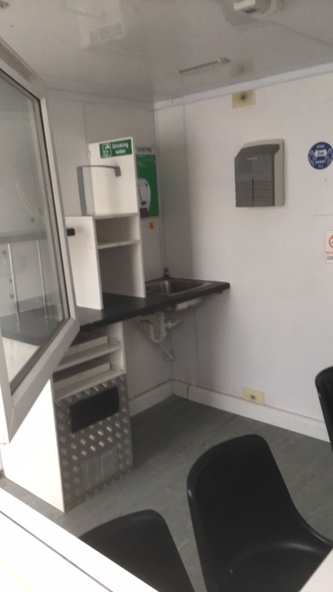 Welfare unit A610699 - Image 5 of 9