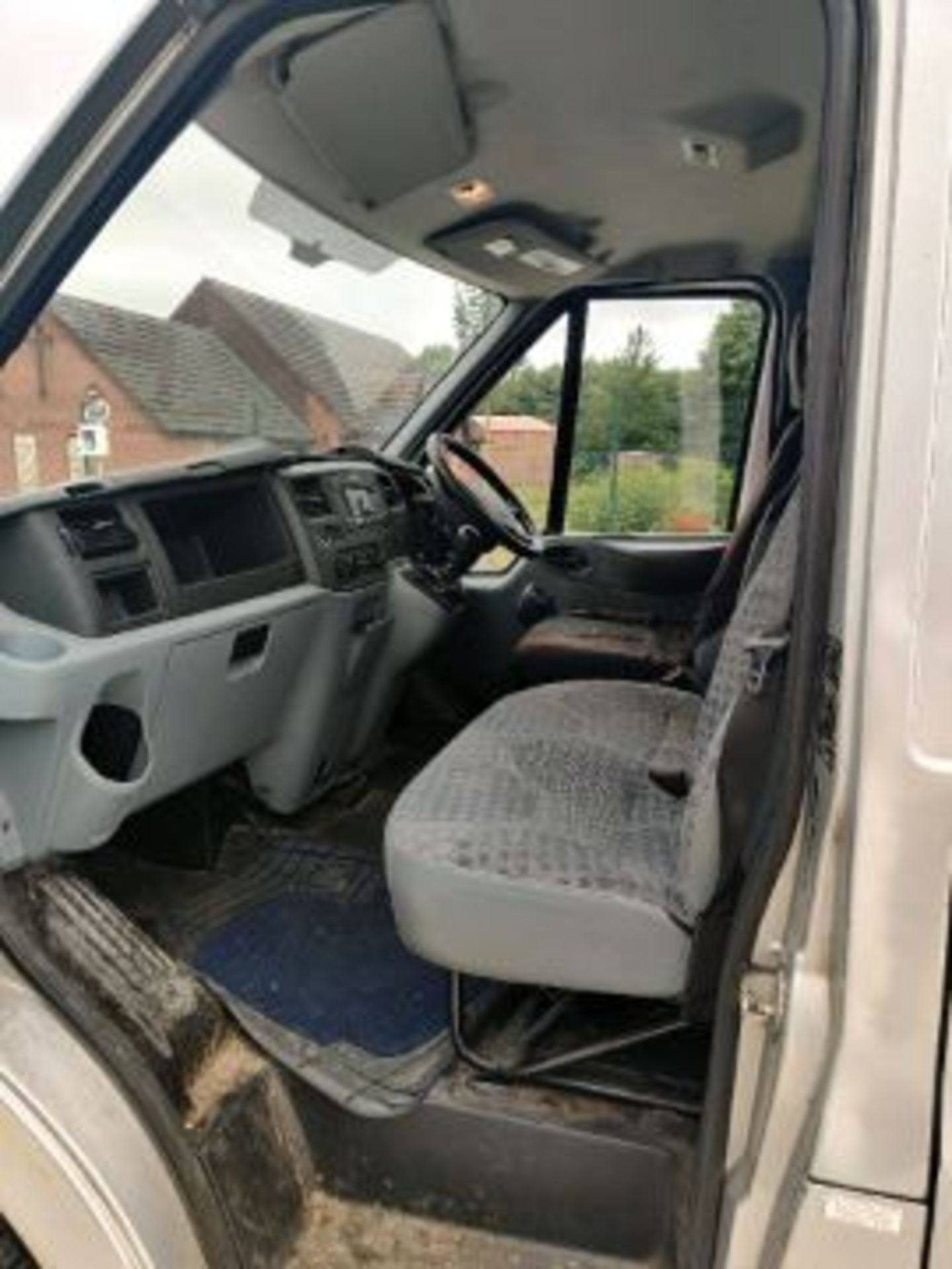 ENTRY DIRECT FROM LOCAL AUTHORITY Ford Transit 115 T350M RWD panel van Reg: YB10BZU - Image 10 of 20