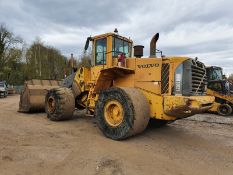 Volvo L220E Loading Shovel