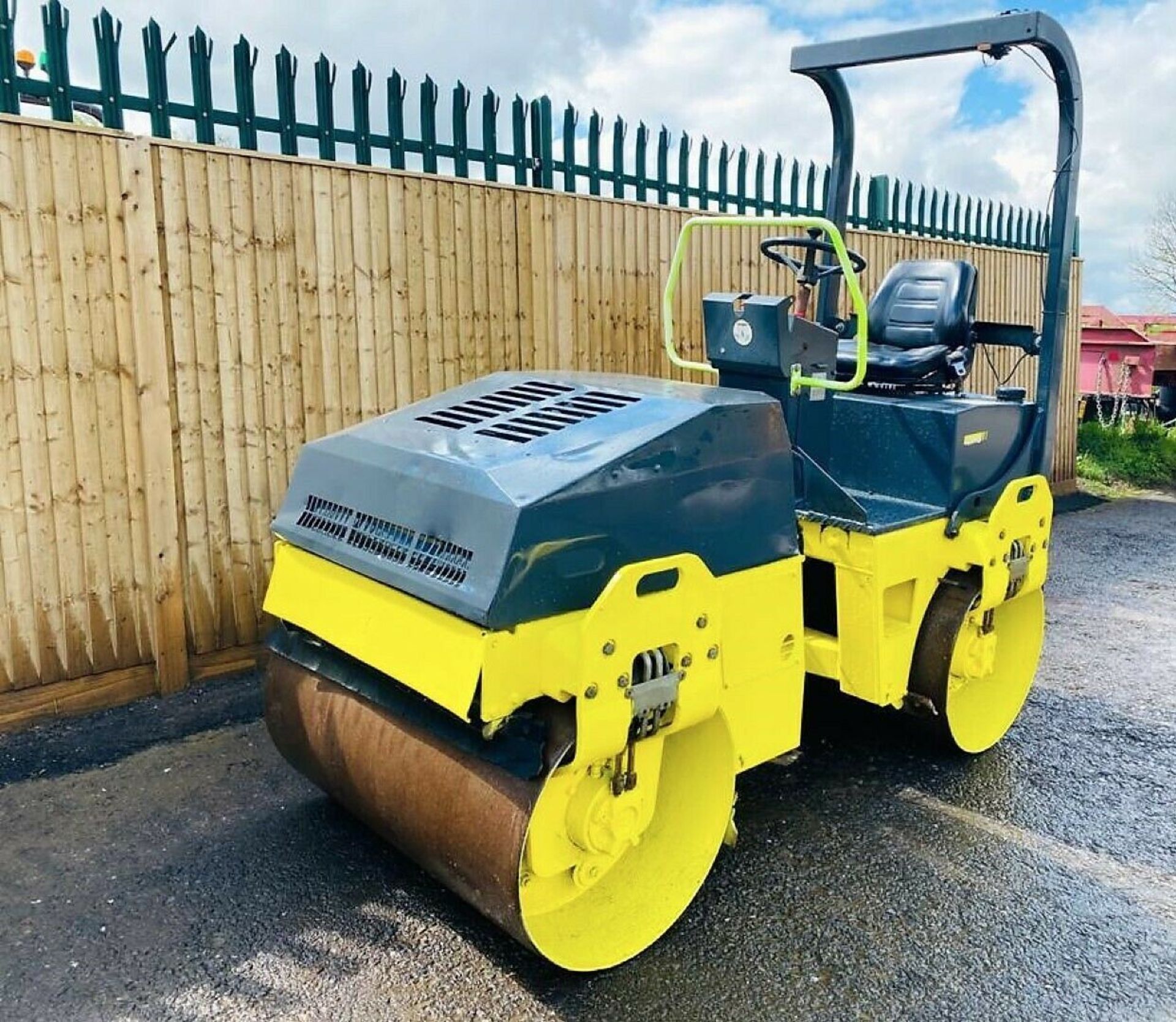 Bomag BW 120 AD-3 Tandem Roller 2001 - Image 5 of 10