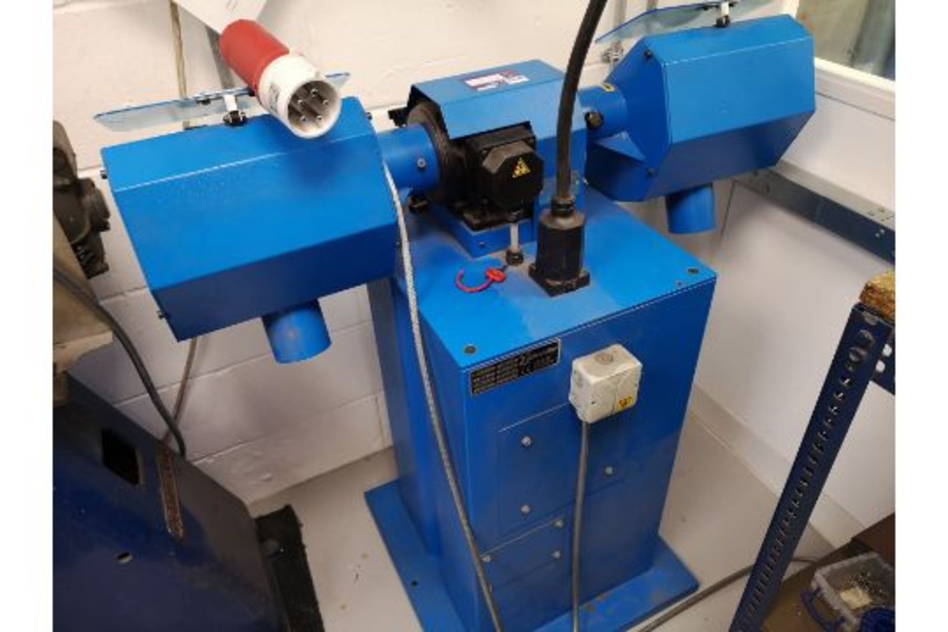 Morrisflex BOZ 27 415V 1.8KW Abrasive Linisher. - Image 2 of 2