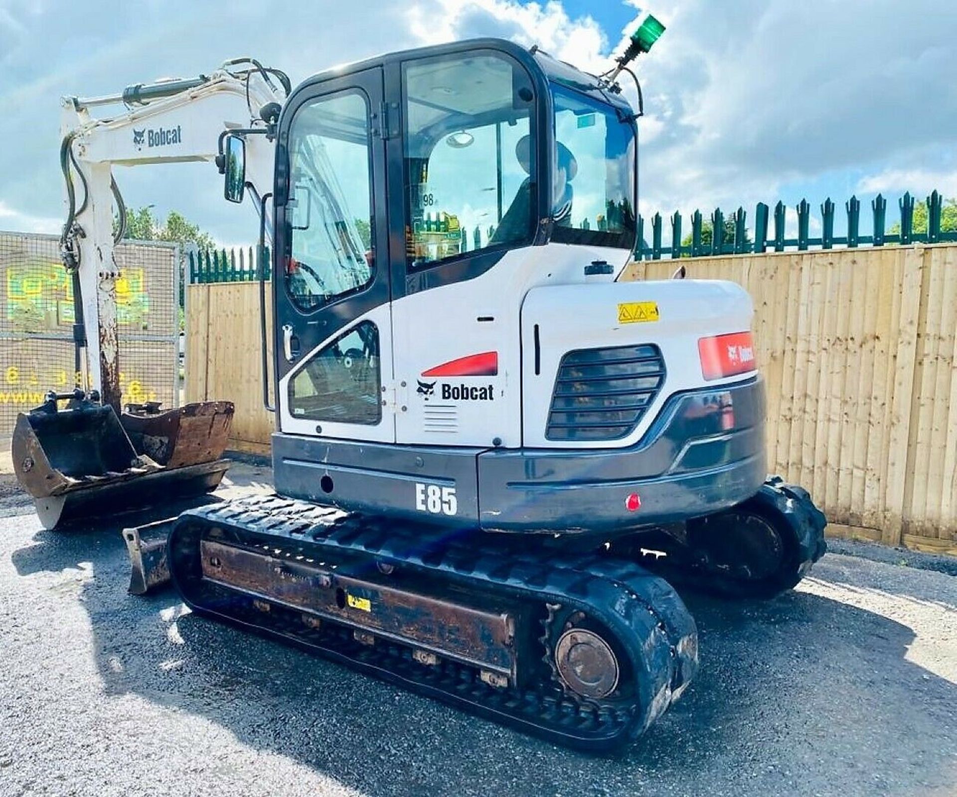 Bobcat E85 Excavator 2017 - Image 4 of 12