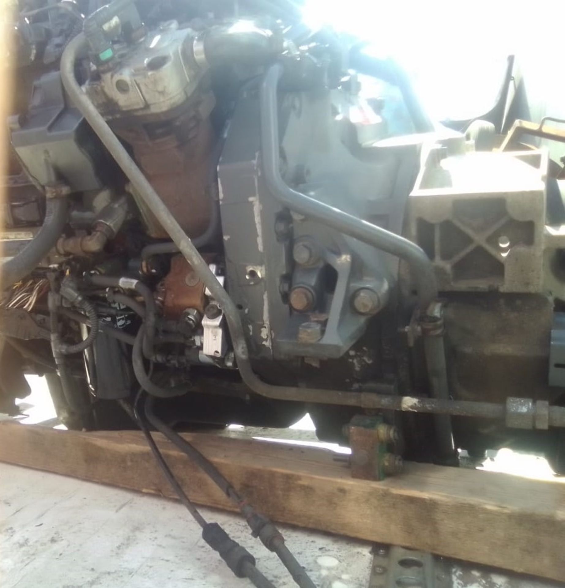 DAF LF150hp 2001 Model Engine Gearbox Complete with ECU, Starter, Alternator etc - Image 9 of 9