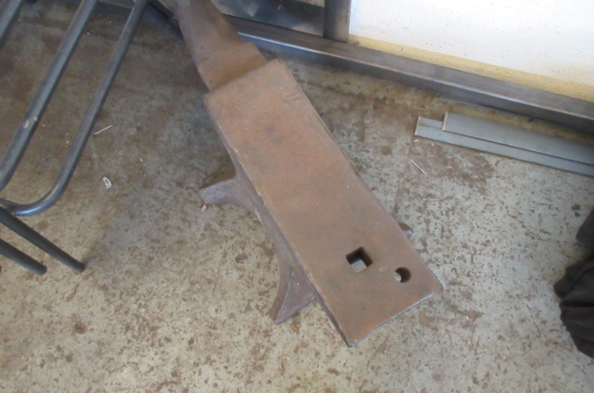 Single Beak Anvil - Image 2 of 2