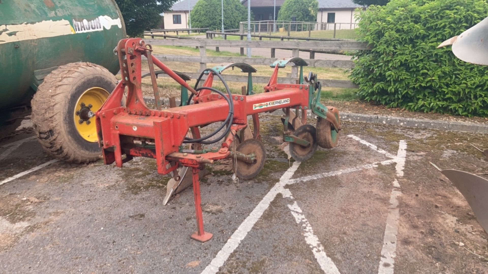 Kvernland A8 Furrow Plough - Image 2 of 5