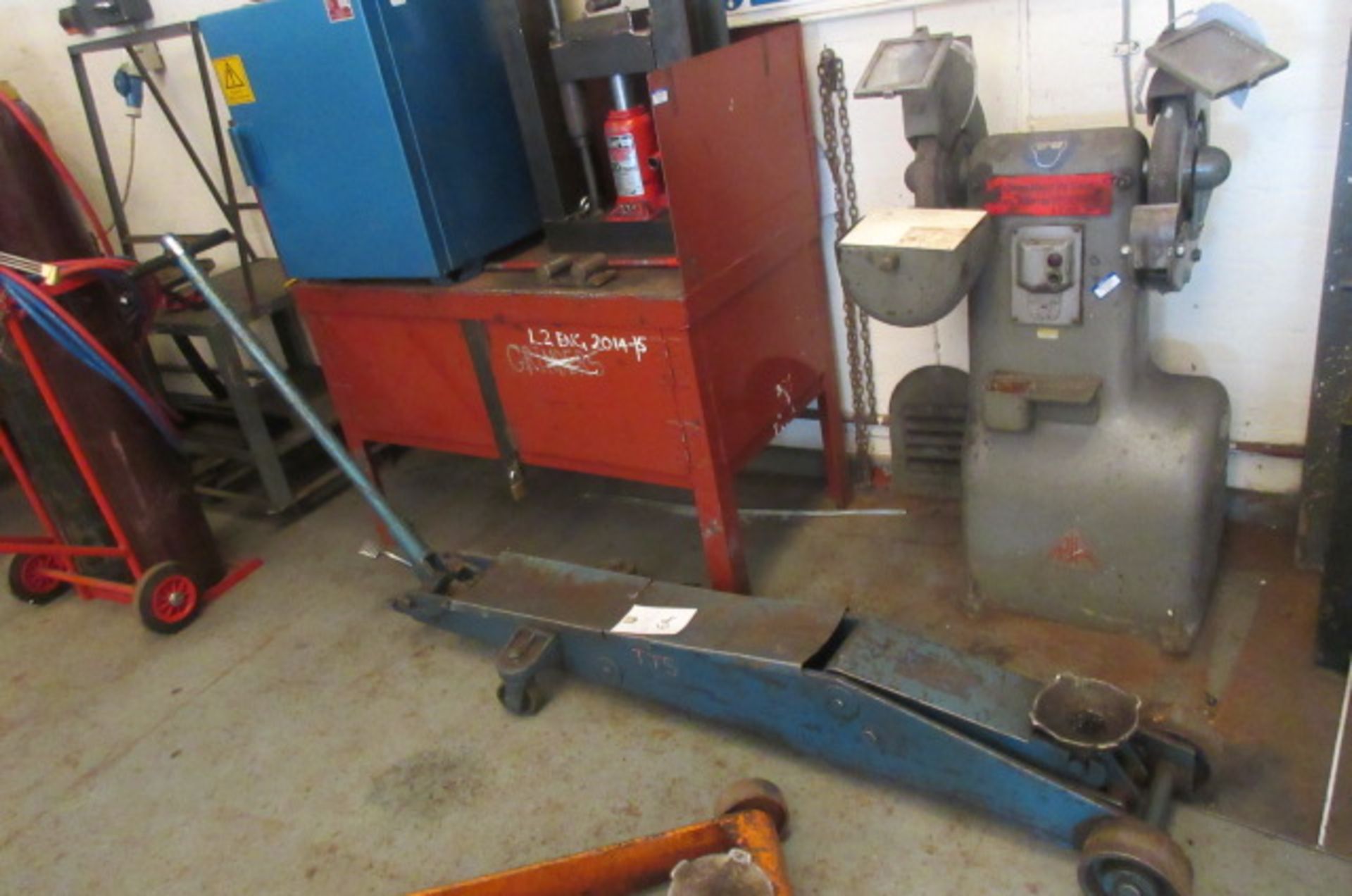 Hydraulic Trolley Jack