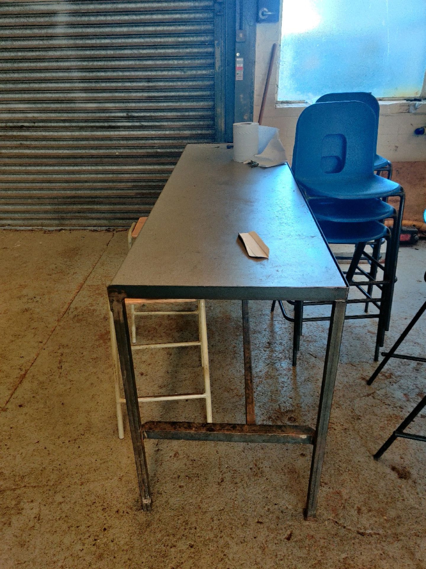 Work benches - Image 3 of 3