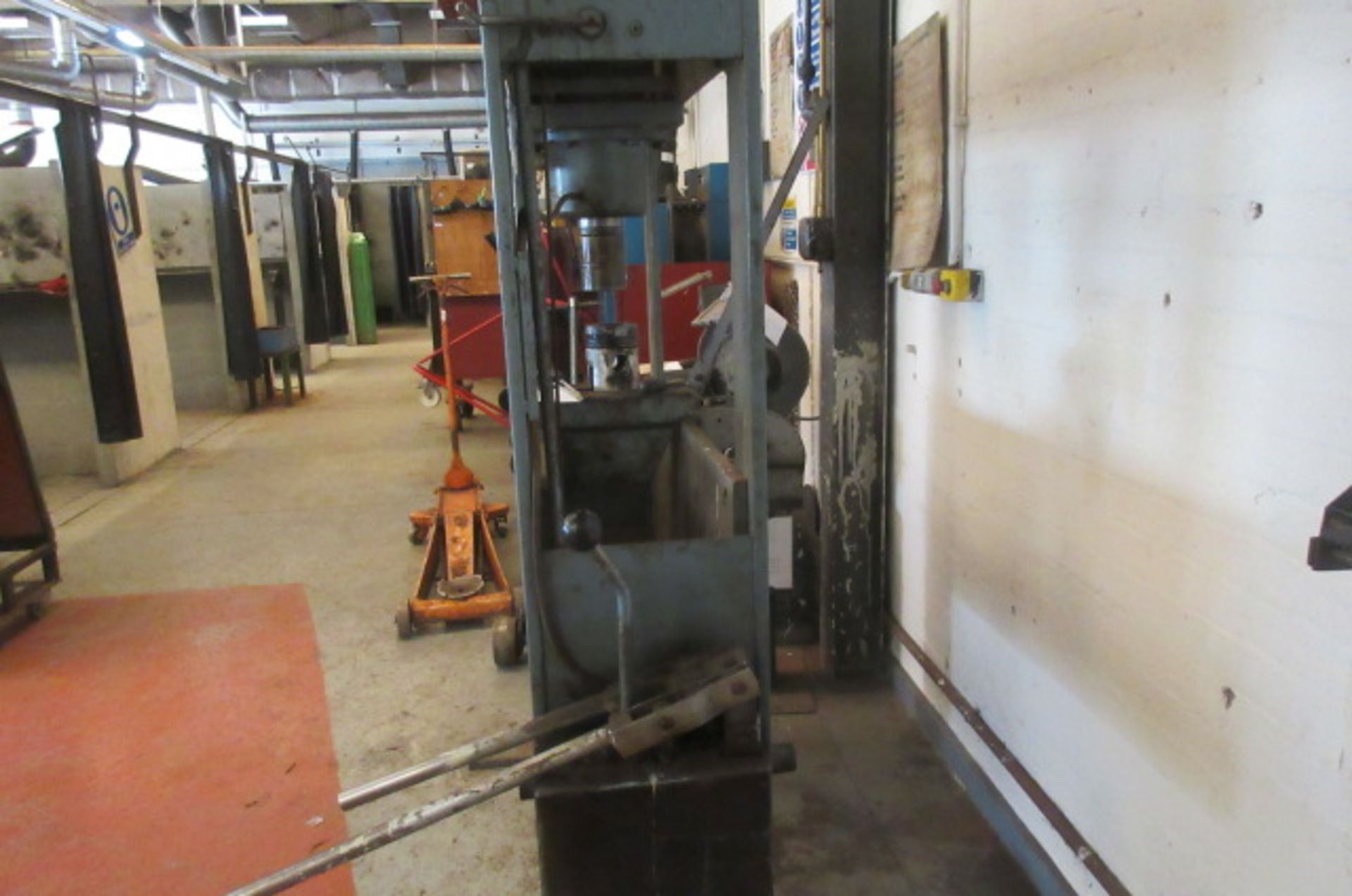 Tecalemit Hydraulic Garage Press - Image 4 of 4