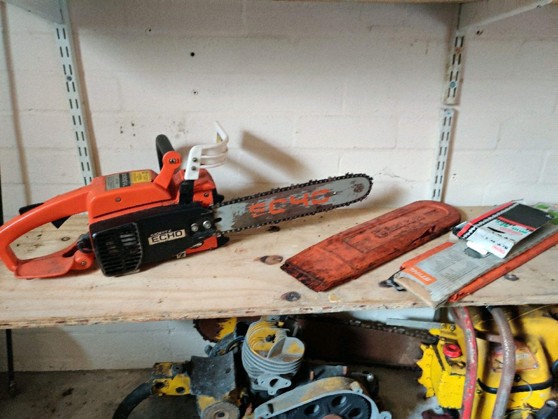 Selection of chain saws - Image 5 of 11