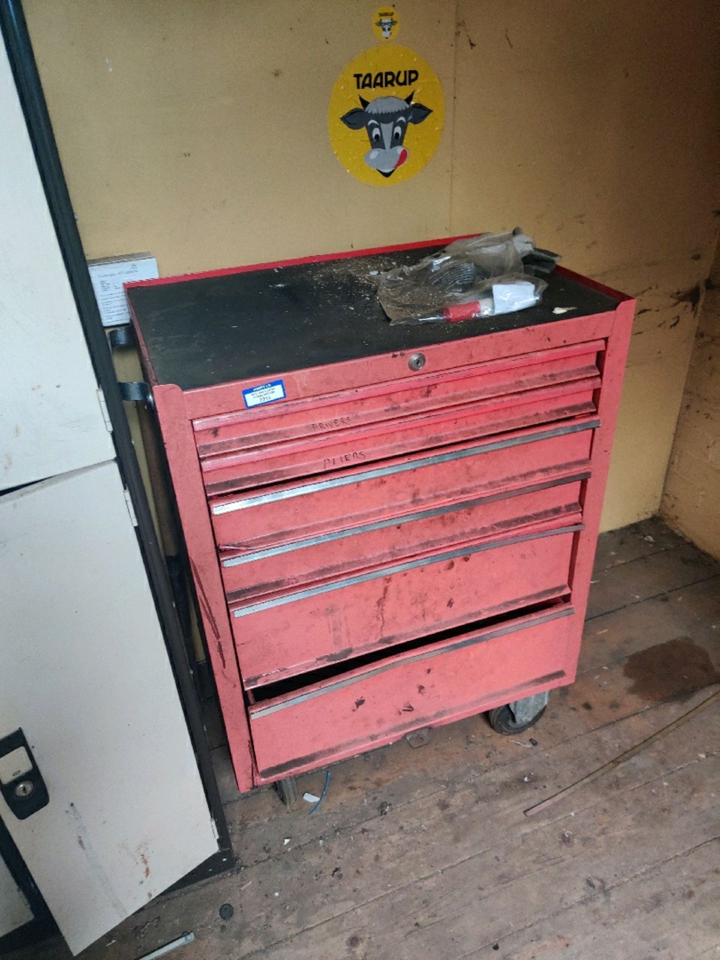 Tool boxes - Image 2 of 3