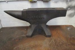 Single Beak Anvil