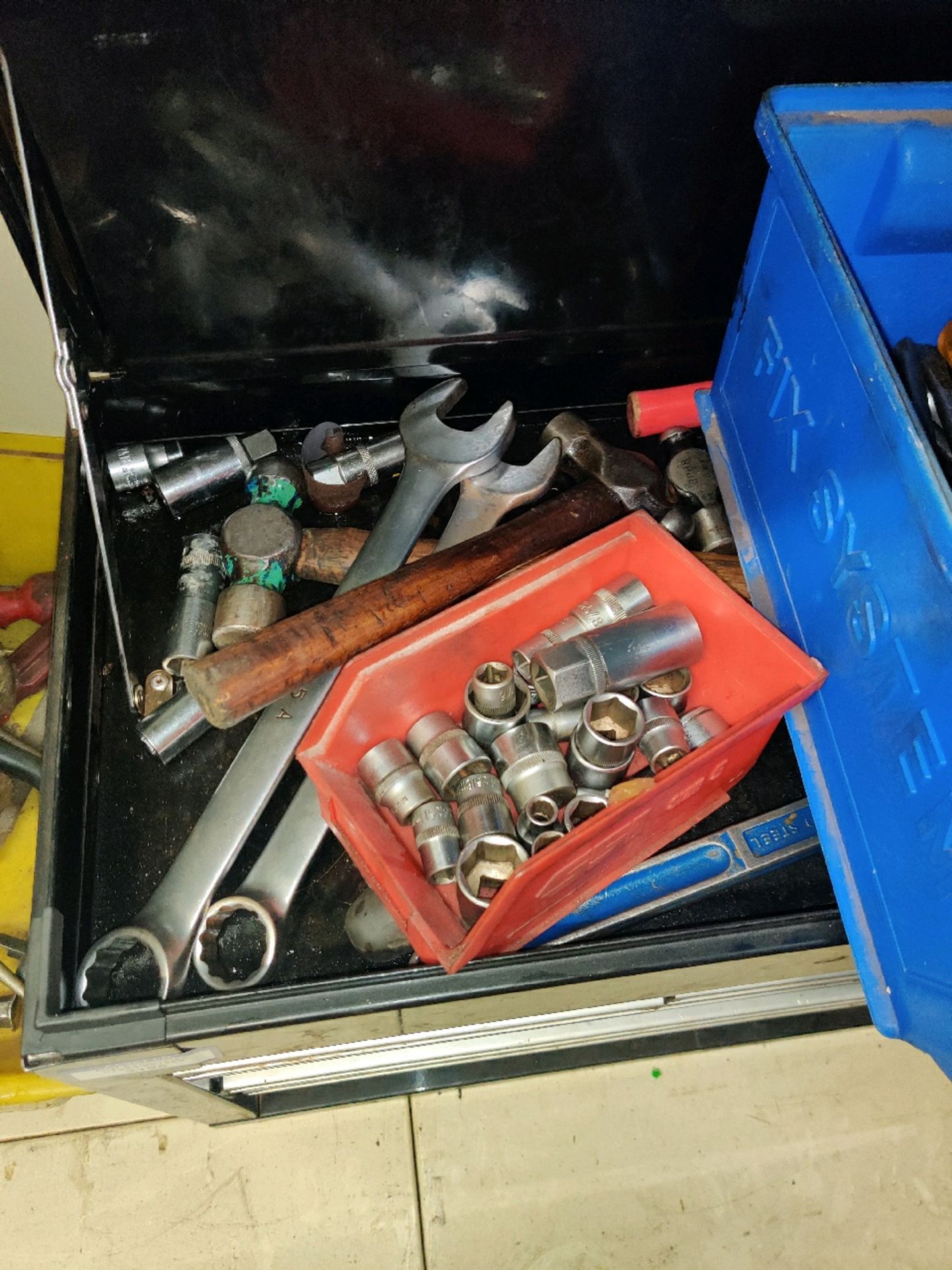 Tool box and tools - Image 3 of 8