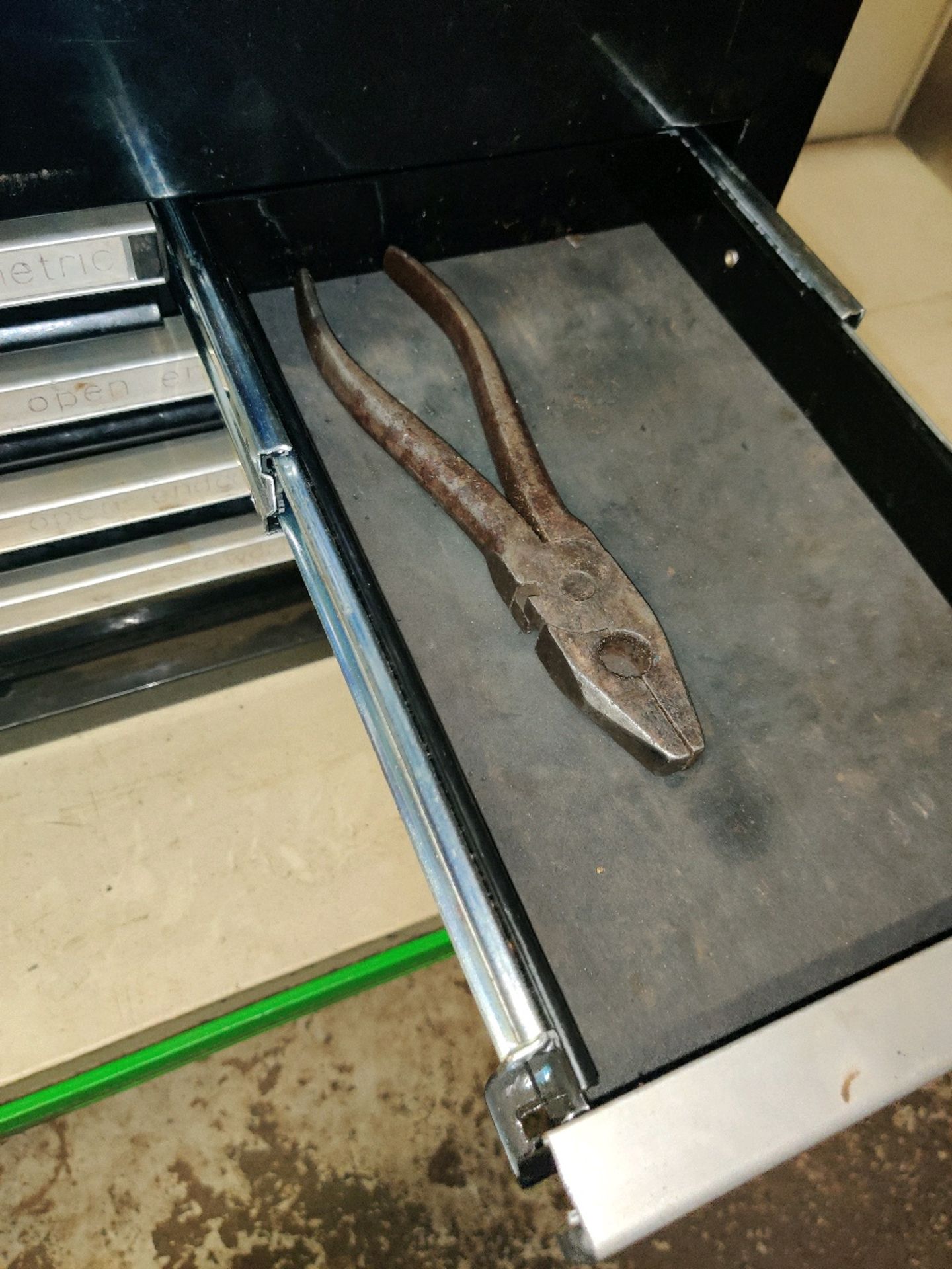 Tool box and tools - Image 6 of 8