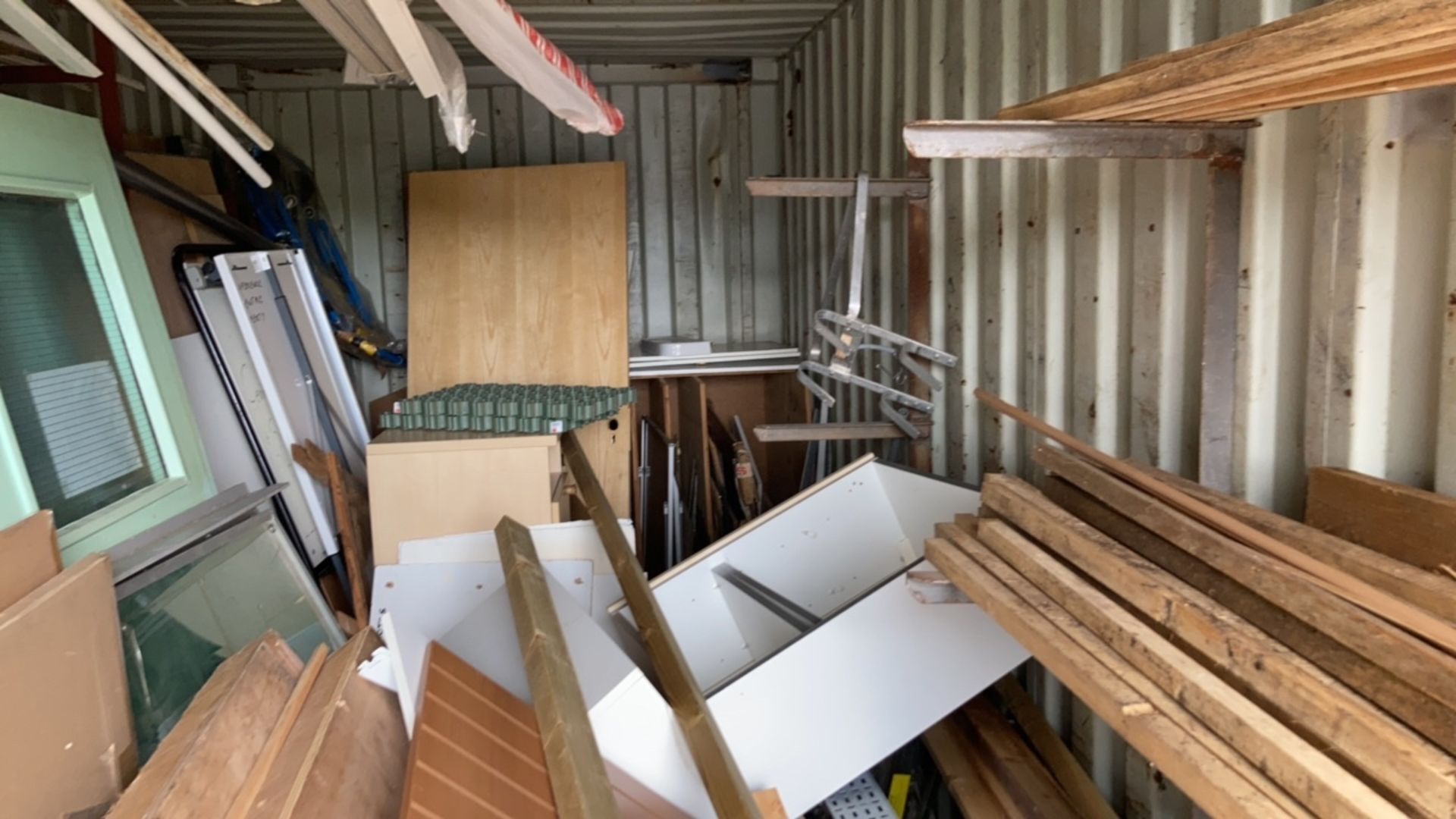 Shipping Container And Contents - Image 3 of 5