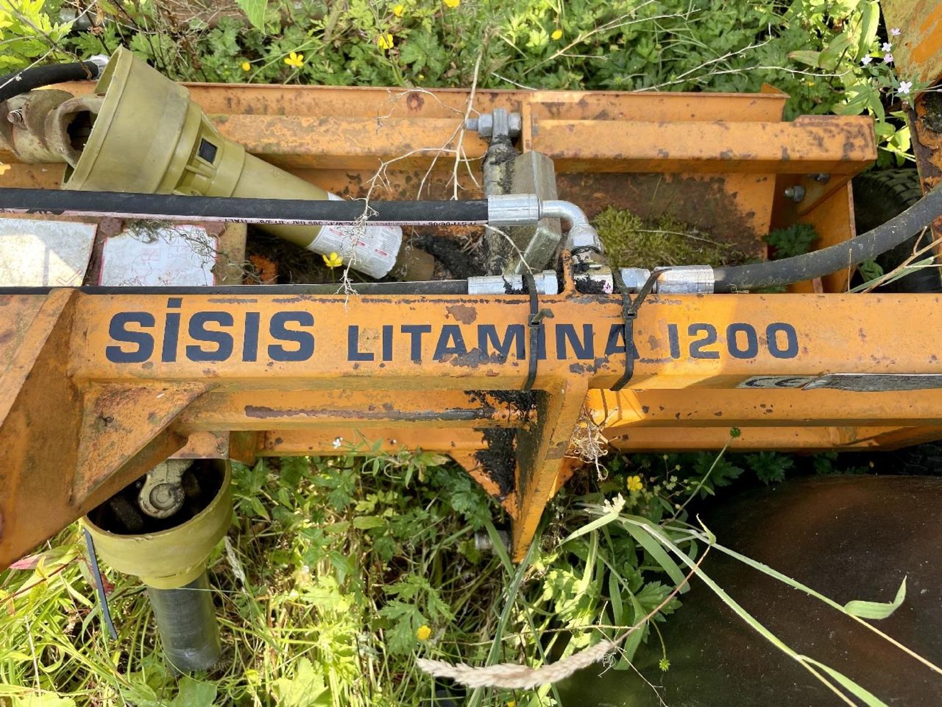 Sisis Litamina Compact Sweeper